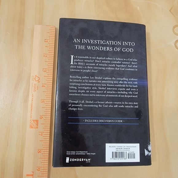 The Case for Miracles:Lee Strobel / Evidence for the Supernatural Hardcover Book - Picture 4 of 10